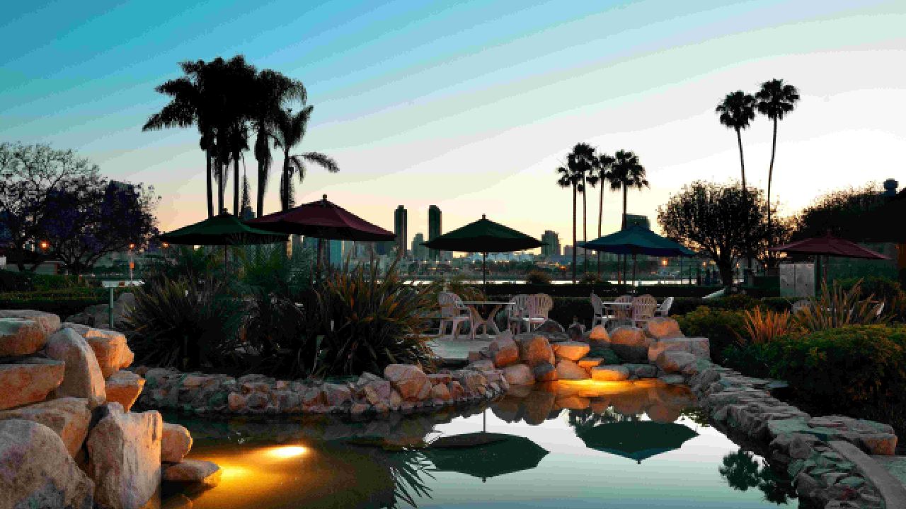 landscaping company in dubai,landscaping contractors in dubai,best landscaping company in dubai,soft landscaping in dubai